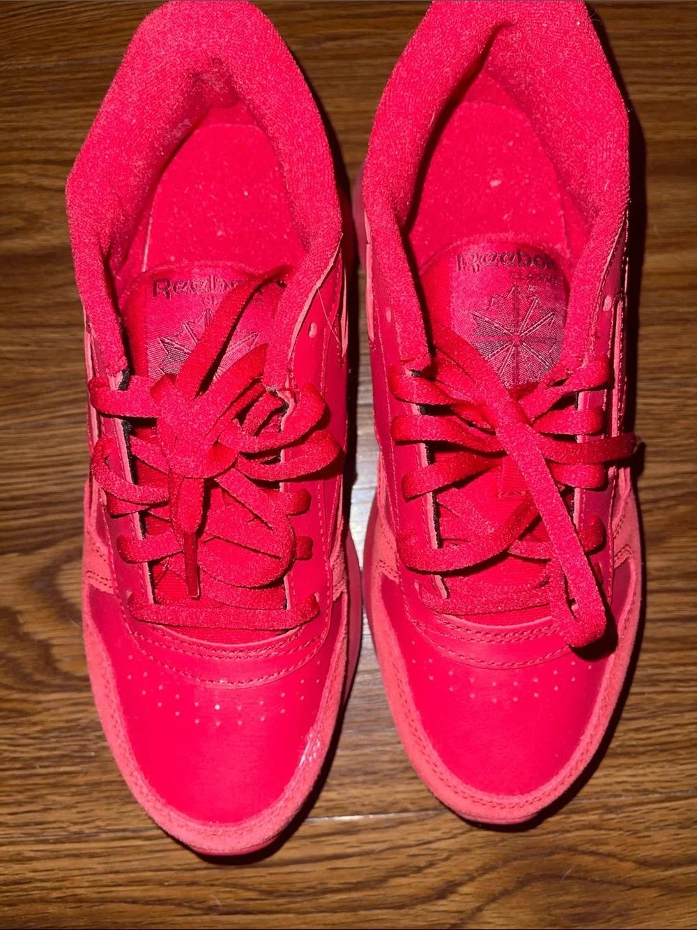 Reebok All-Red Classic Sneakers